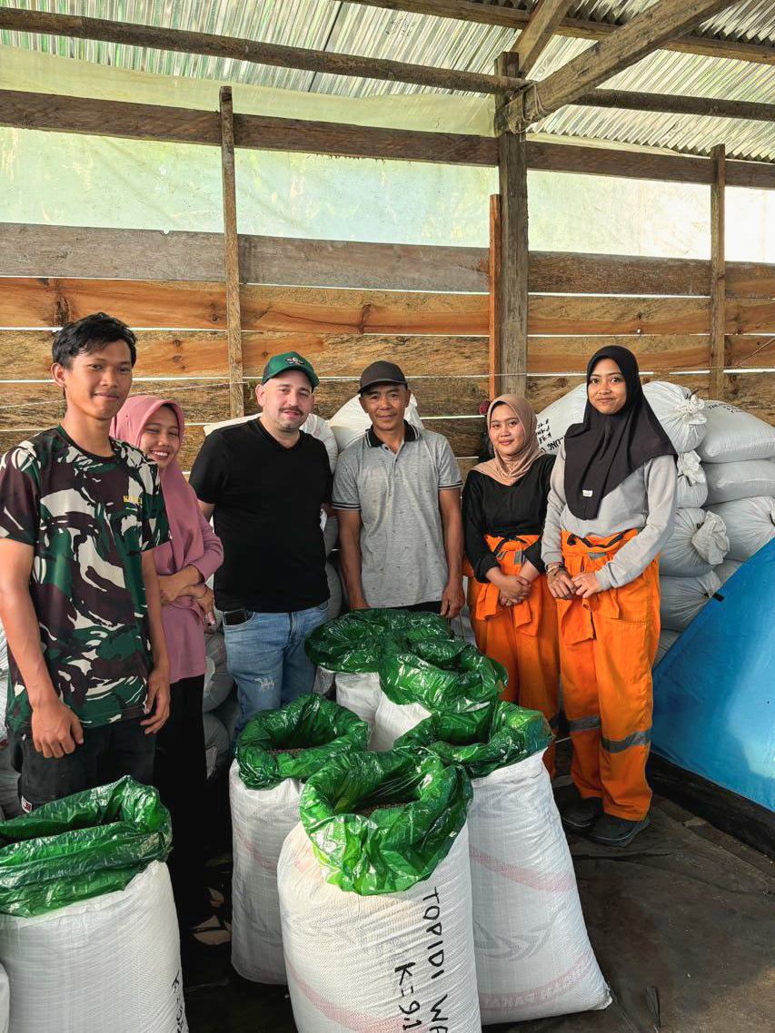 INDONESIA | YOLAN TIRTA WASHED | LIGHT ROAST